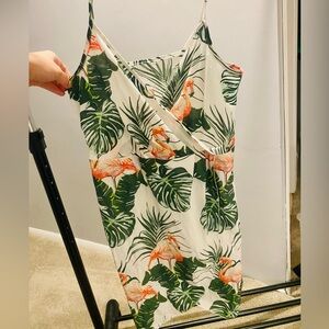 Tropical Print Dress! 🌴
